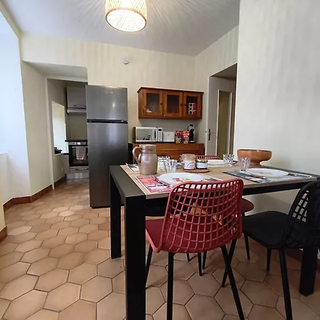 Le Rendez-vous Du Gevaudan Apartmán